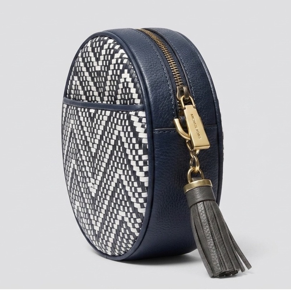 Michael Kors Delancey Canteen Crossbody Bag Navy White Woven Chevron Leather - Picture 4 of 4